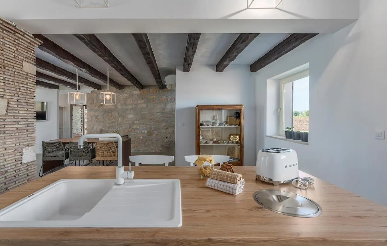 Landhaus Nona Kapona Tar-Vabriga 克罗地亚