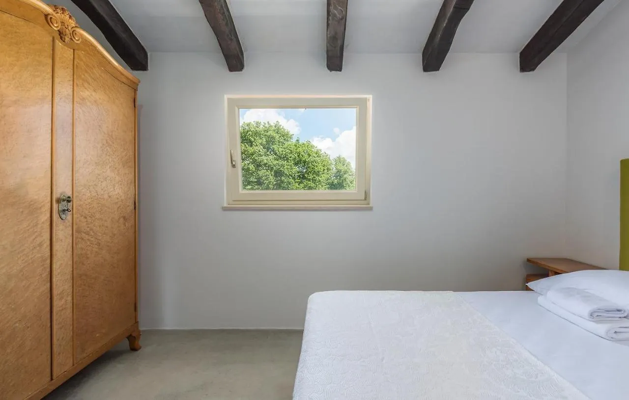 Landhaus Nona Kapona Tar-Vabriga 克罗地亚